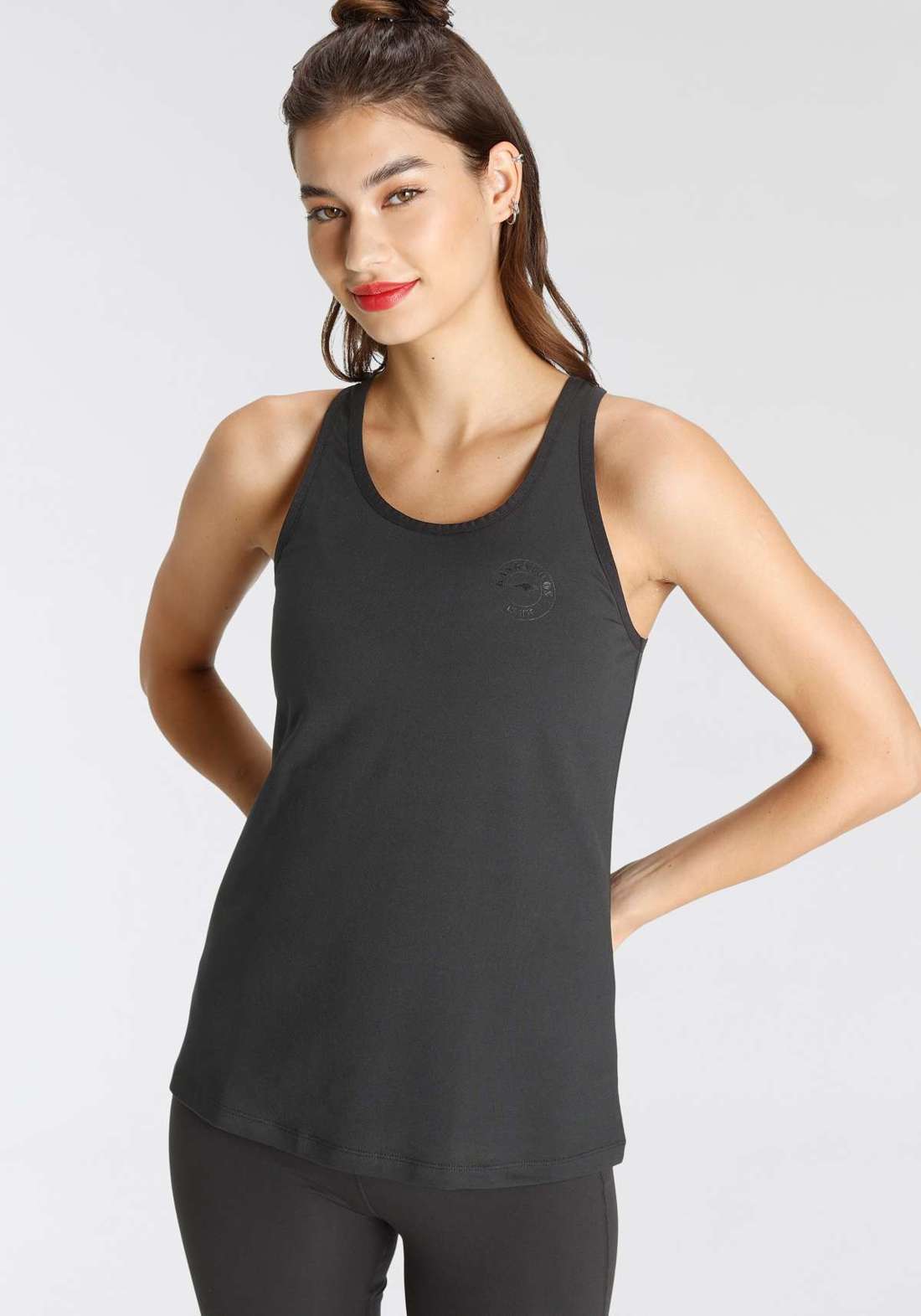 Функциональный топ со спинкой-борцовкой.