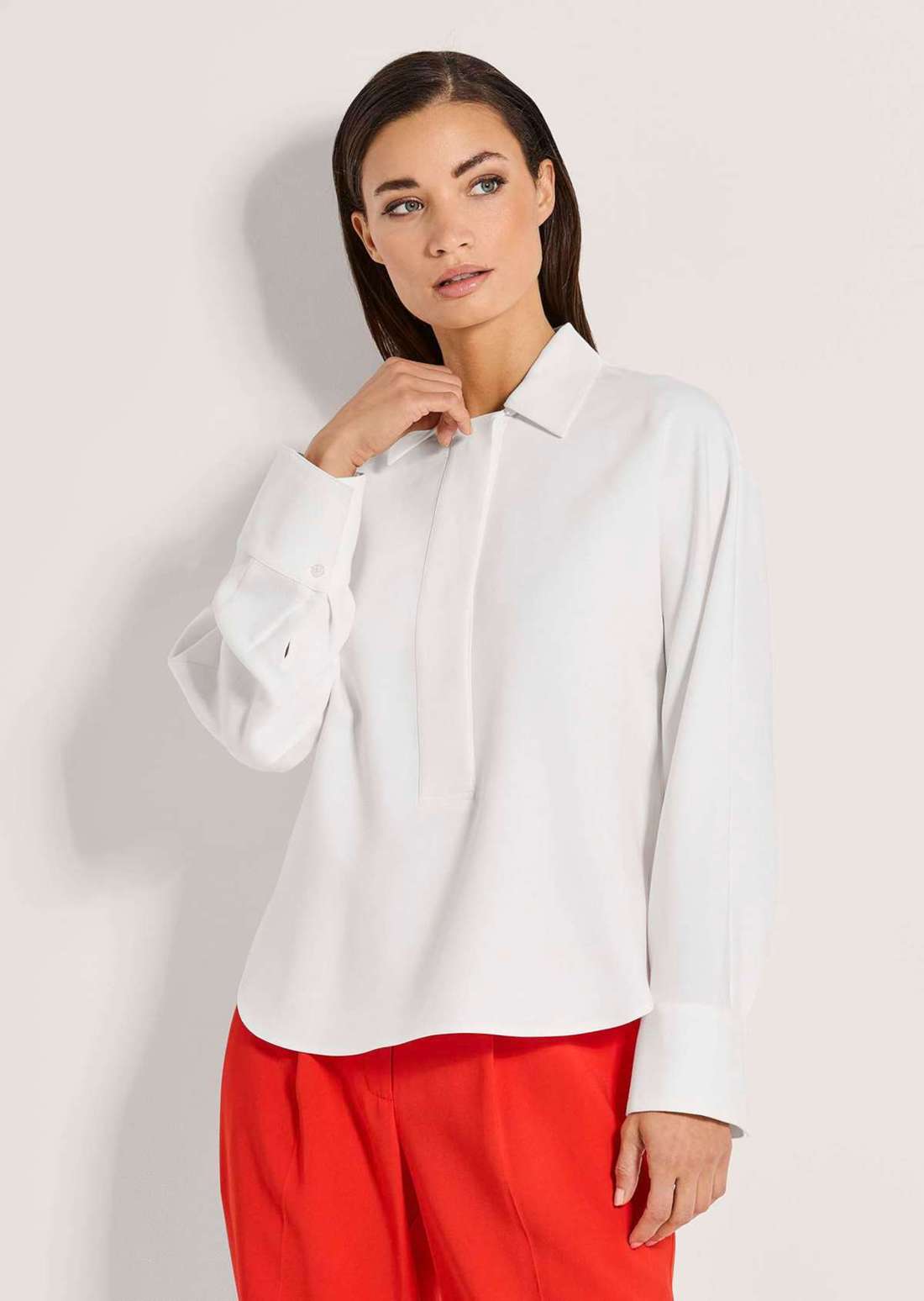 Блузка без шнуровки