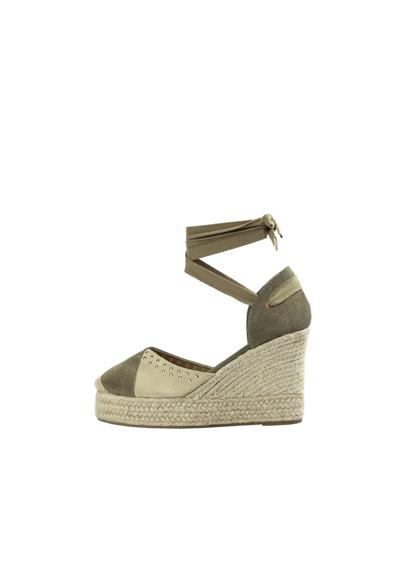 Сандалии Nudo Studs