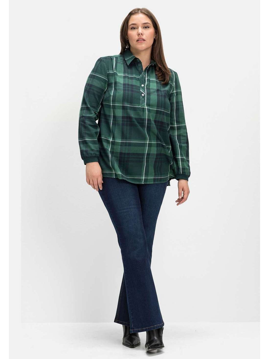 Джинсы Bootcut с эластичным поясом и контрастной строчкой. Große Größen