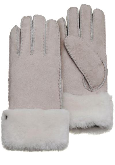 Кожаные перчатки, дышащие, терморегулирующие, ветро- и водоотталкивающие.