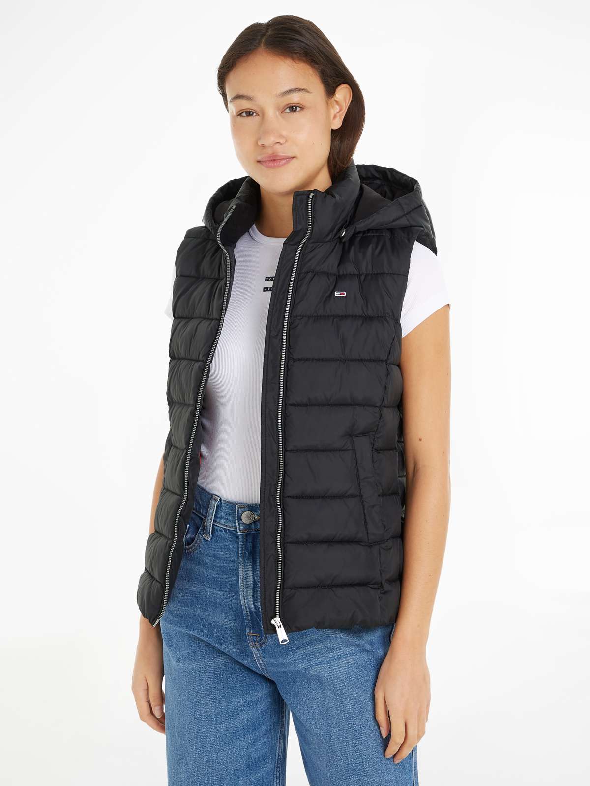 Стеганый жилет с капюшоном »TJW BASIC HOODED VEST«