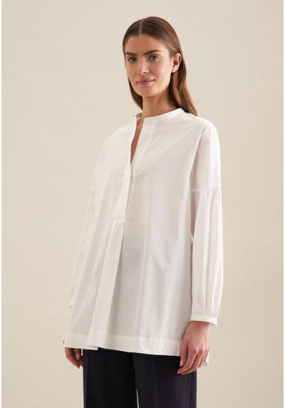 Классическая блузка с длинными рукавами и круглым вырезом, однотонная