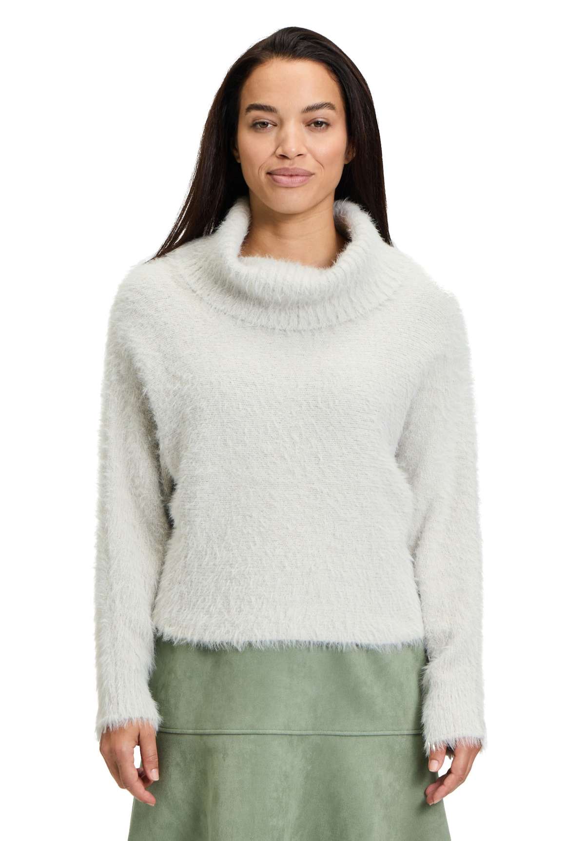 Вязаный свитер Strickpullover mit Turtle Neck