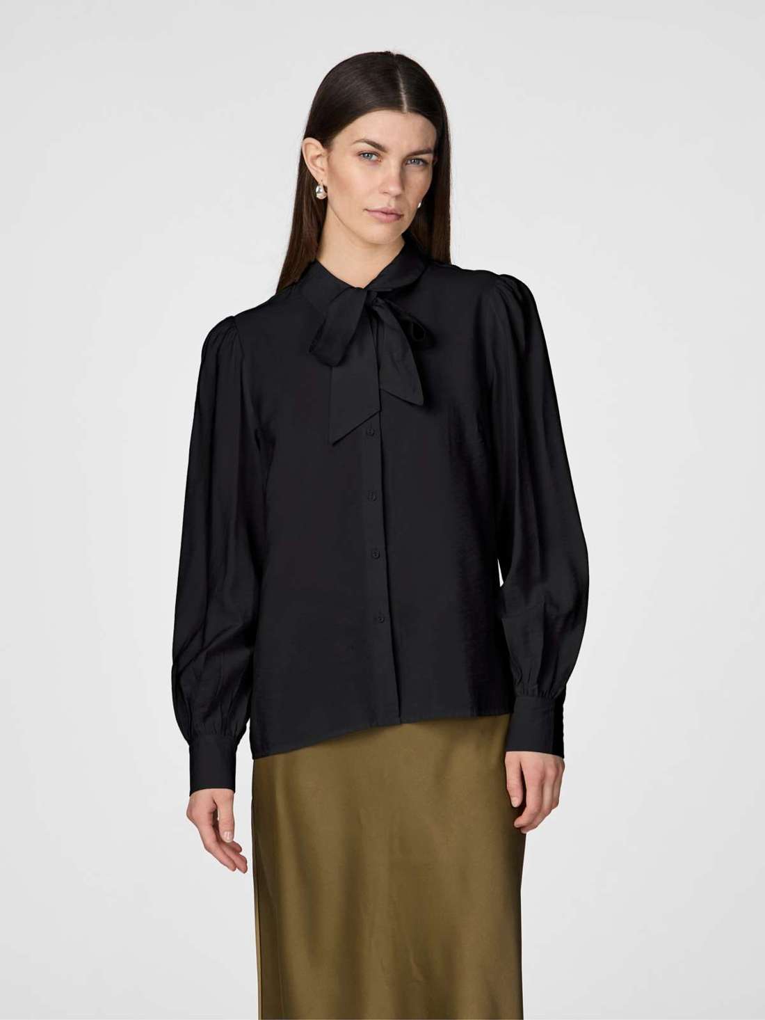 Блузка с завязками и бантиком YASPIL LS BOW SHIRT S. NOOS