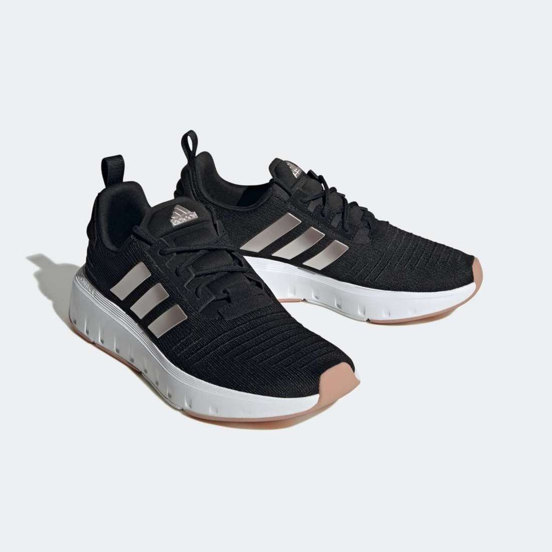 Кроссовки SWIFT RUN
