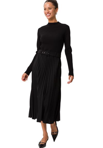 Трикотажное платье zero Strickkleid mit Gürtel