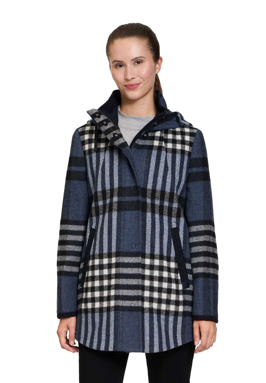 Зимняя куртка с капюшоном Winterjacke mit Kapuze