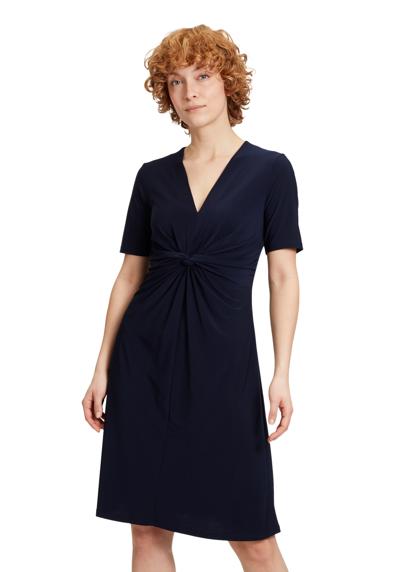 Платье из джерси Jerseykleid mit Raffung