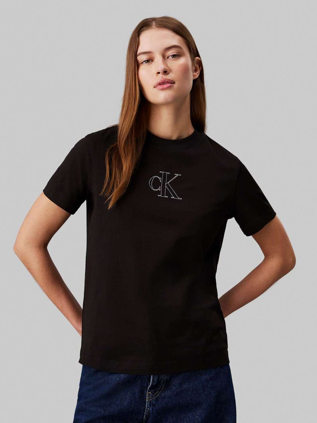 Футболка с фирменной этикеткой OUTLINED CK REGULAR TEE