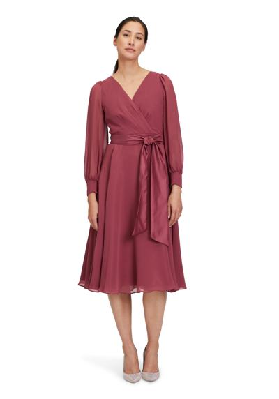 Коктейльное платье Cocktailkleid mit Gürtel