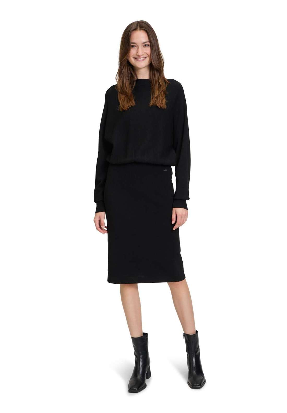 Трикотажное платье Betty & Co Strickkleid mit Fledermausärmeln