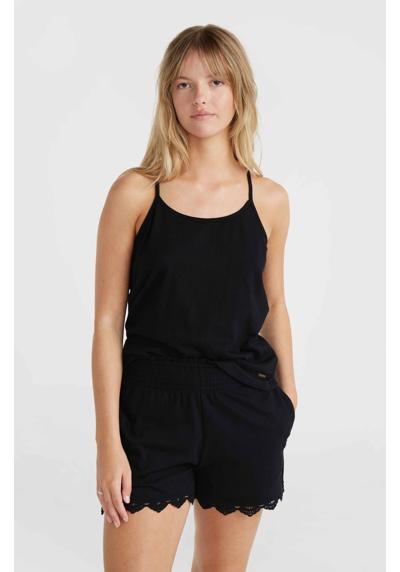 Спортивные шорты с деталями, связанными крючком. ESSENTIALS AVA SMOCKED SHORTS