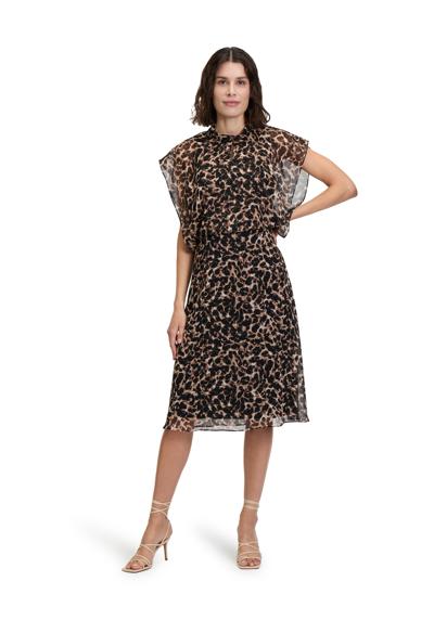 Шифоновое платье Betty & Co Chiffonkleid mit Flügelärmeln