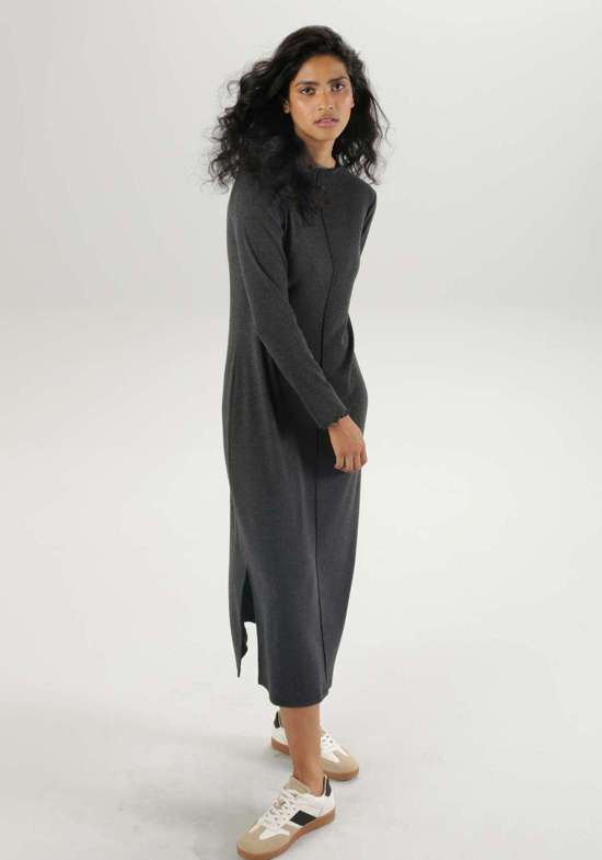 Платье миди с декоративной окантовкой спереди