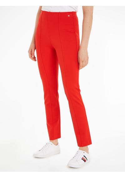 Трикотажные брюки с металлической фирменной этикеткой SLIM ELEVATED KNITTED PANT