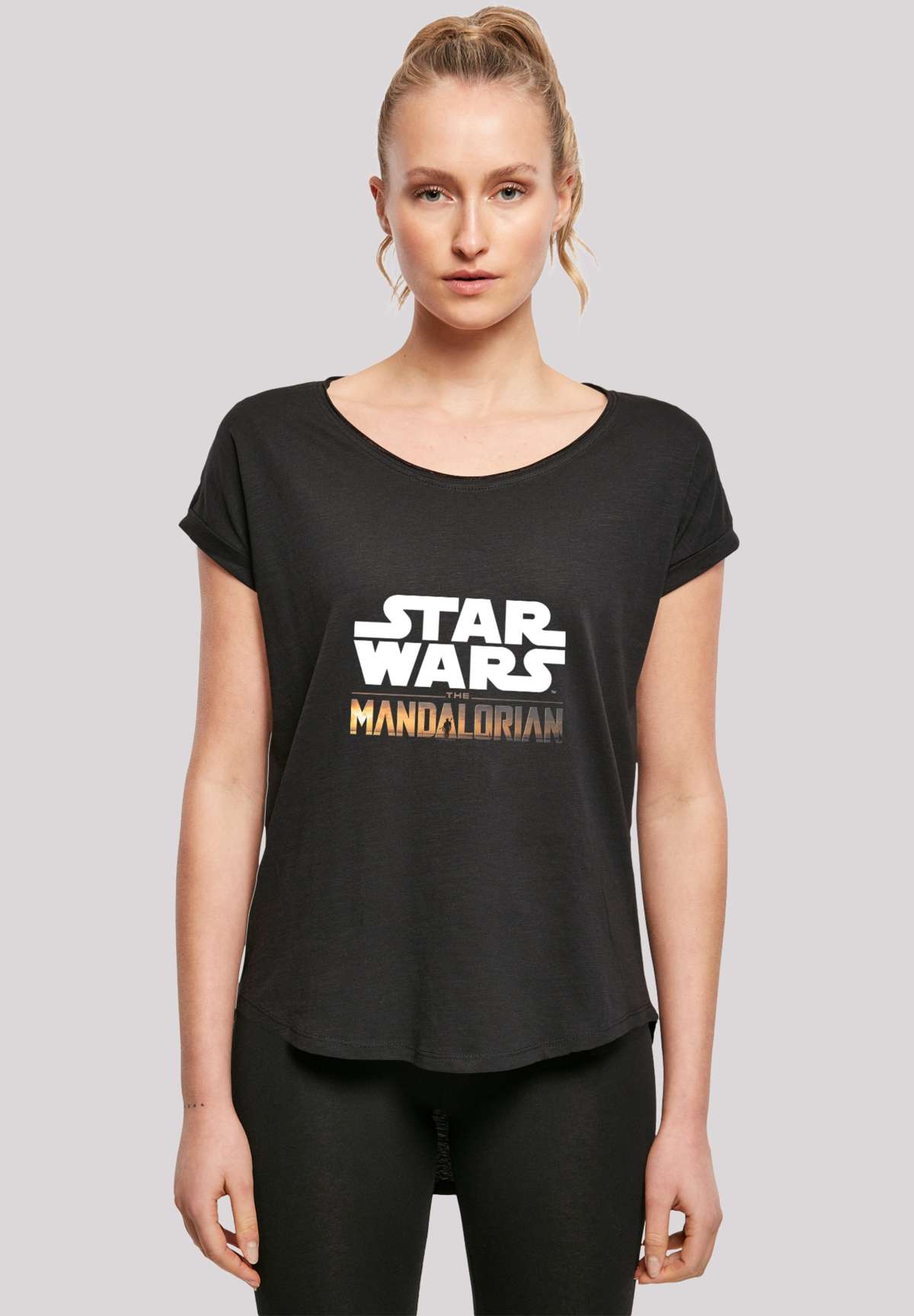 футболка »Long Cut T Shirt `Star Wars The Mandalorian Logo`«