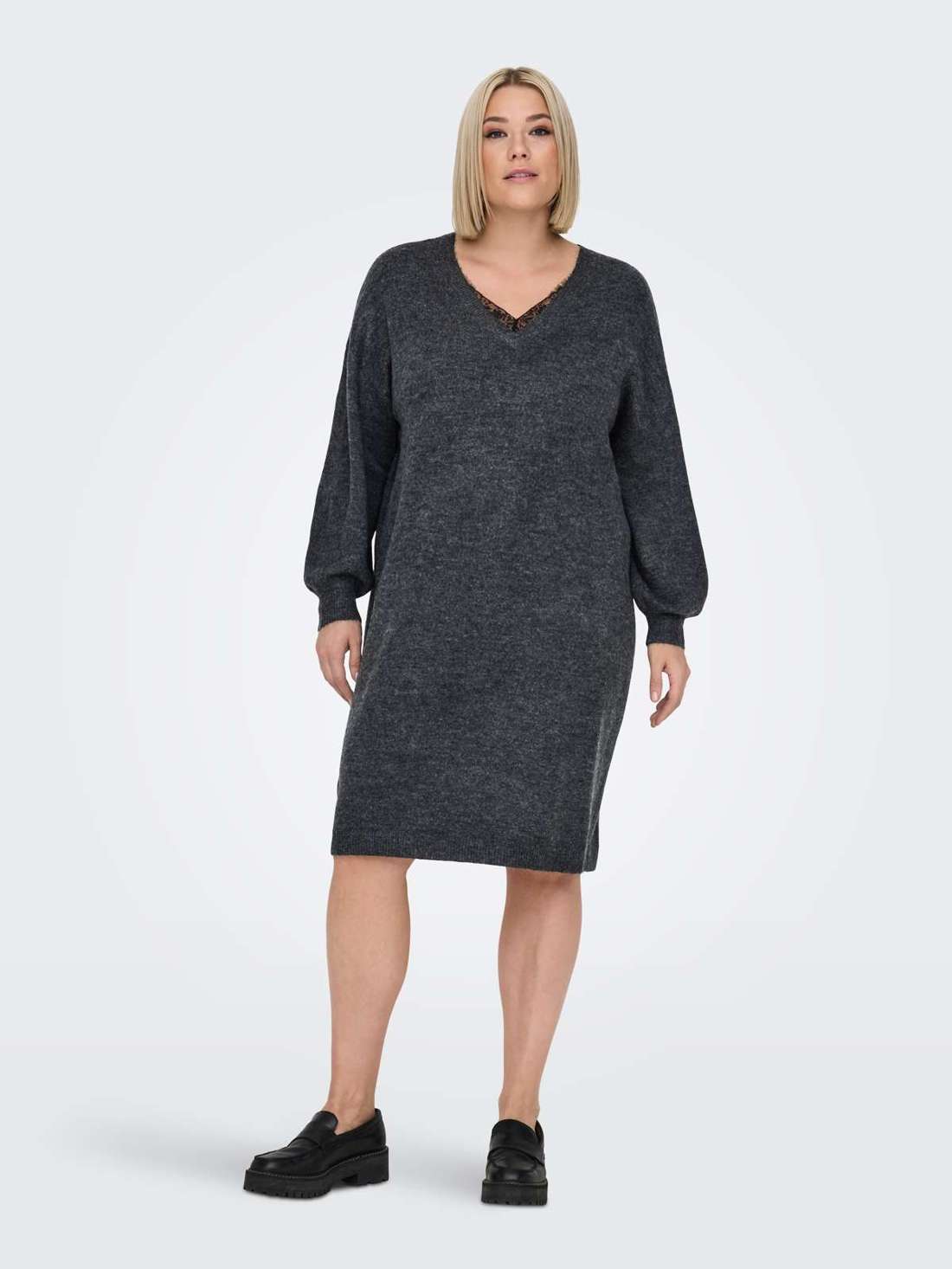Трикотажное платье с кружевом по горловине CARMANIFESTA LS V-NECK DRESS KNT BF