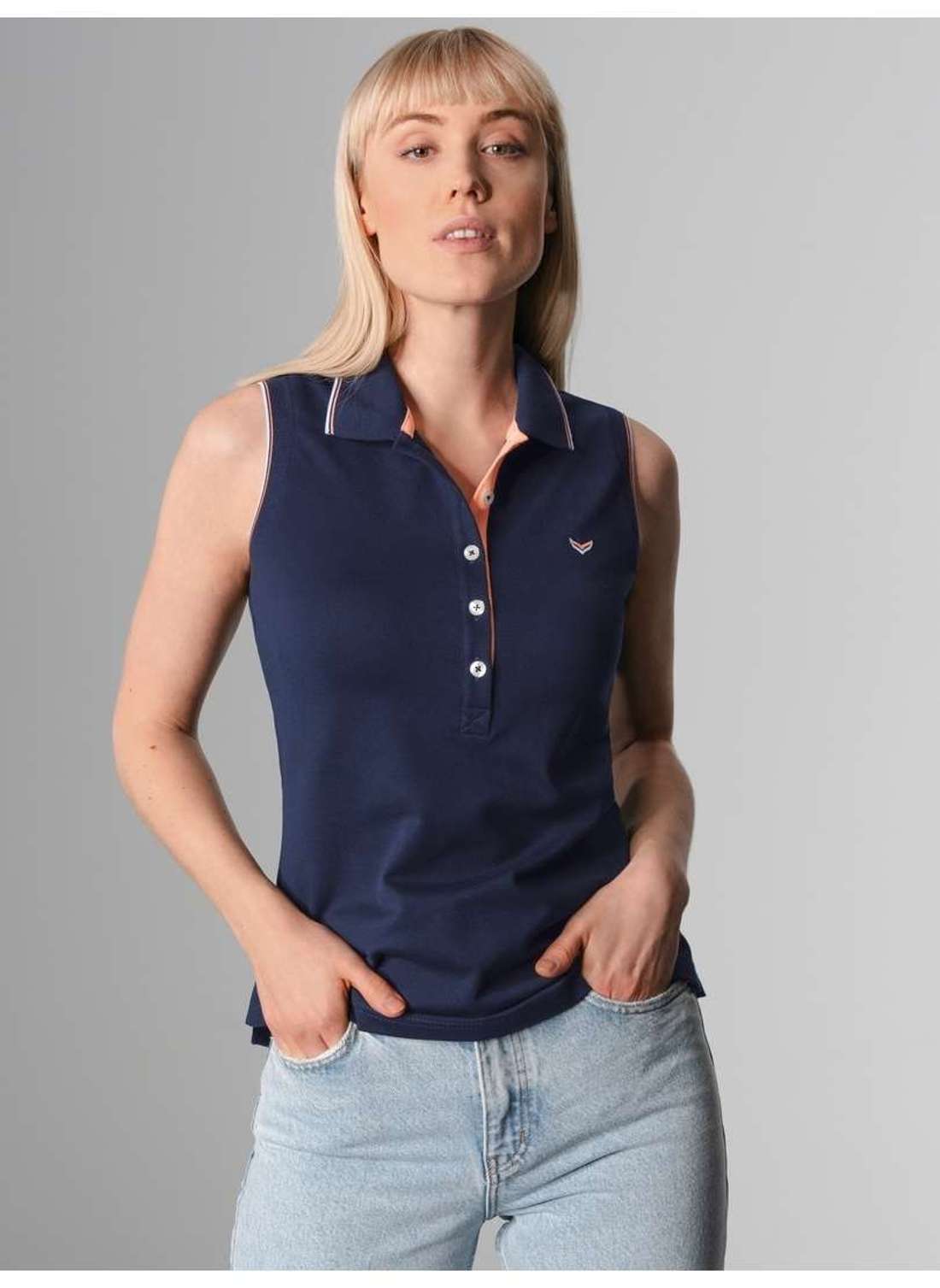 Топ-рубашка TRIGEMA Ärmelloses Poloshirt mit kontrastfarbigen Akzenten