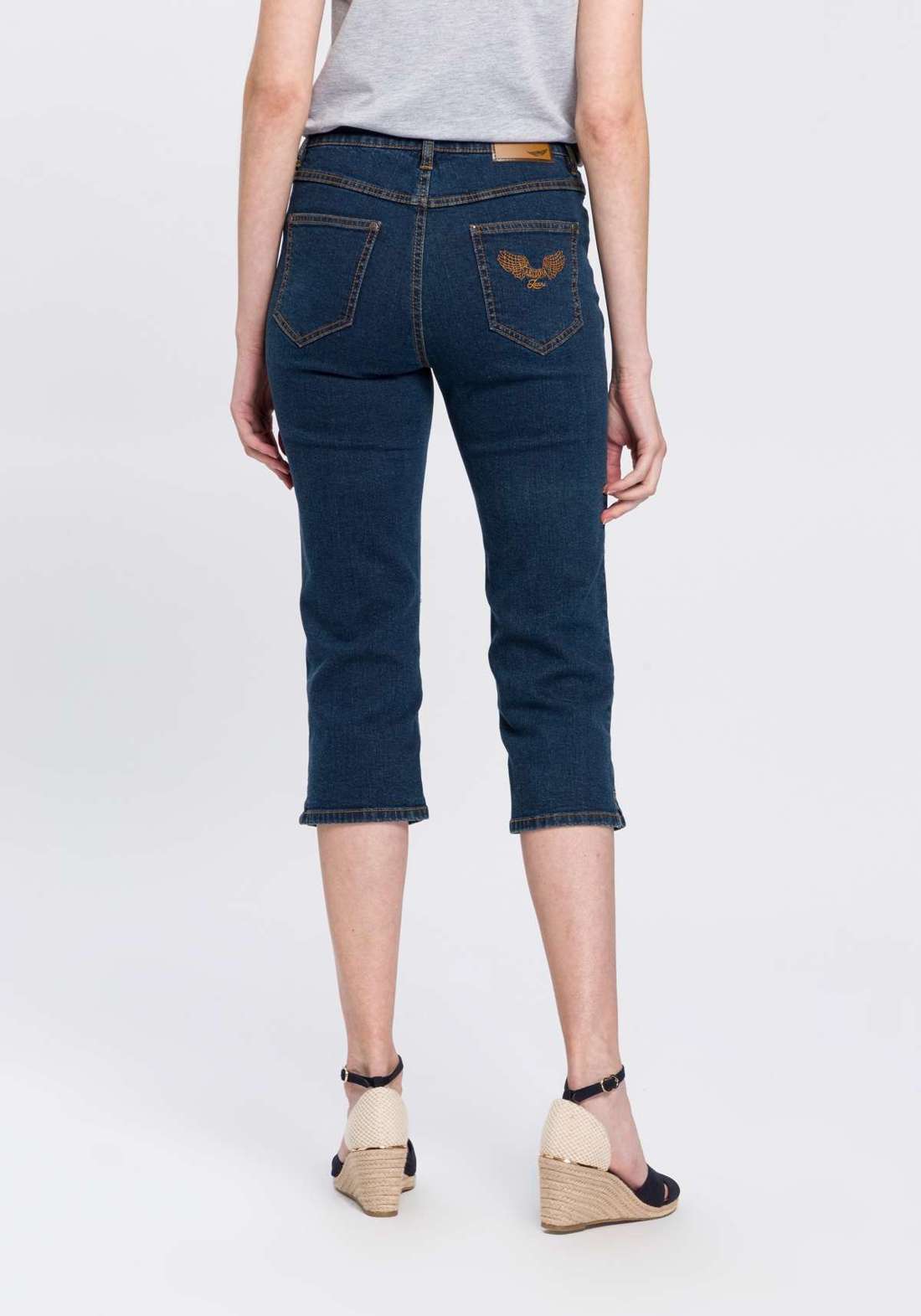 джинсы капри Comfort-Fit