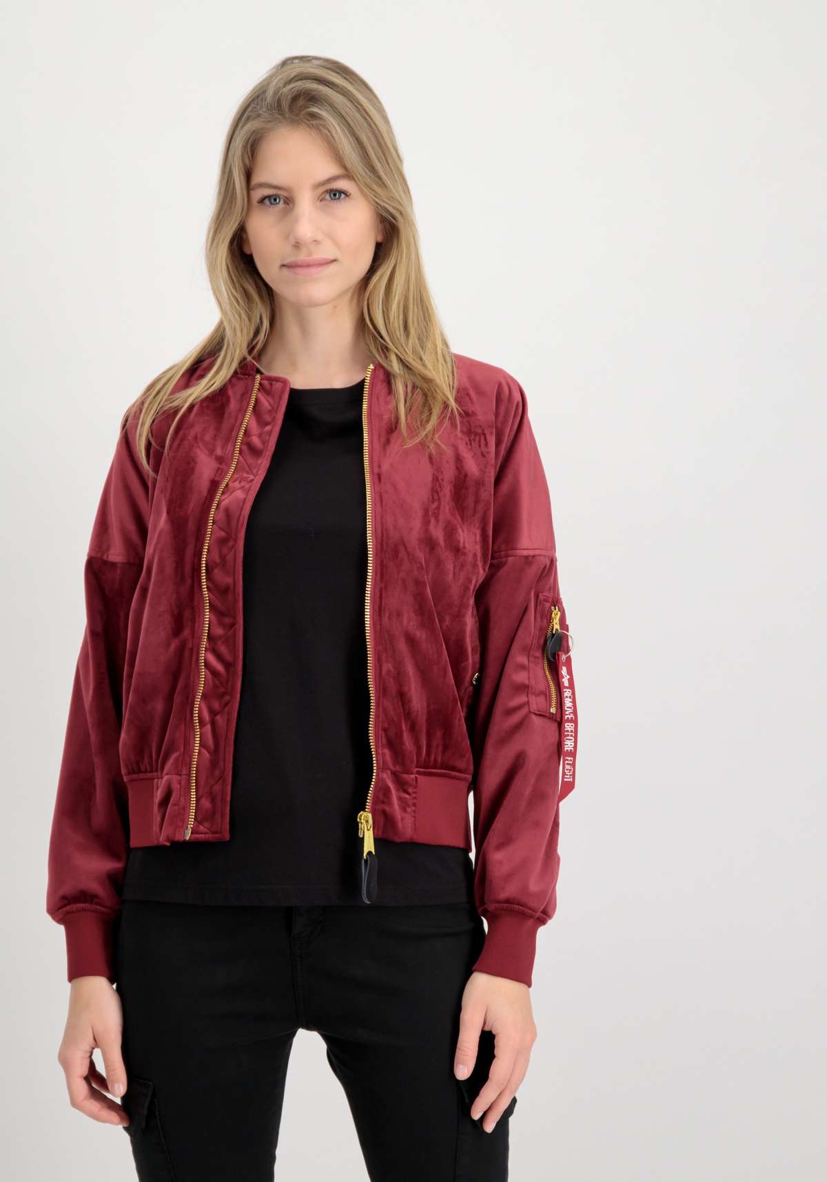 Куртка-бомбер »Women - Bomber Jackets MA-1 OS LW Velvet Wmn«