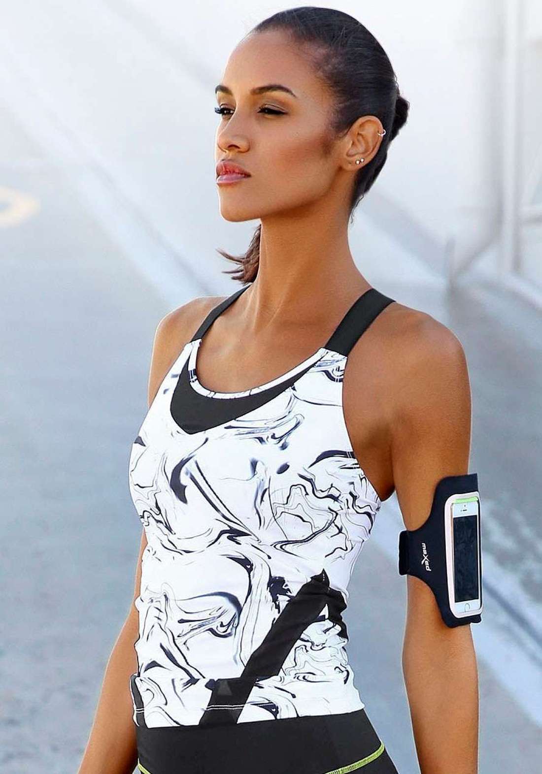 Функциональная рубашка со скрещенными бретелями White Marble