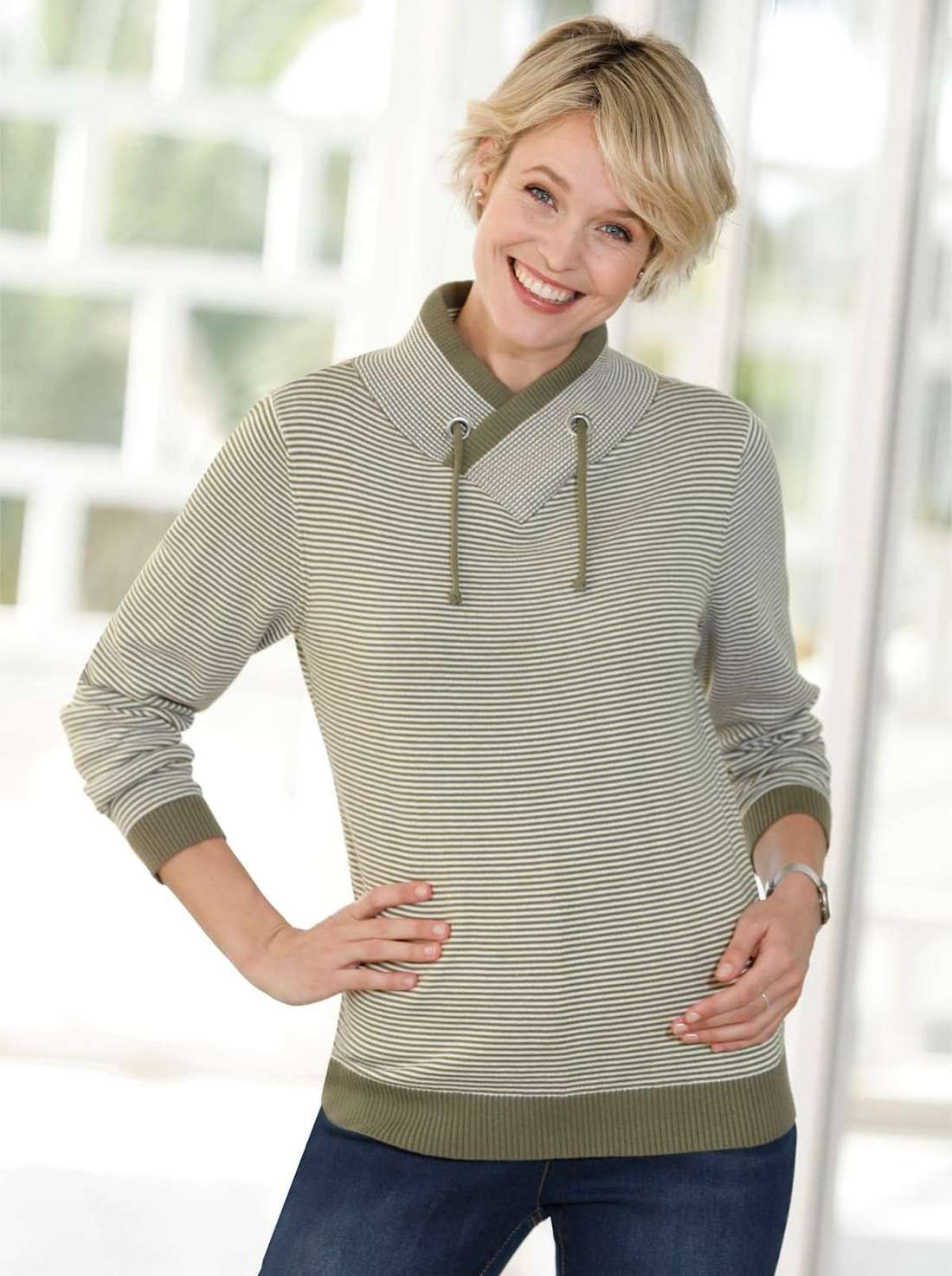Вязаный свитер Pullover