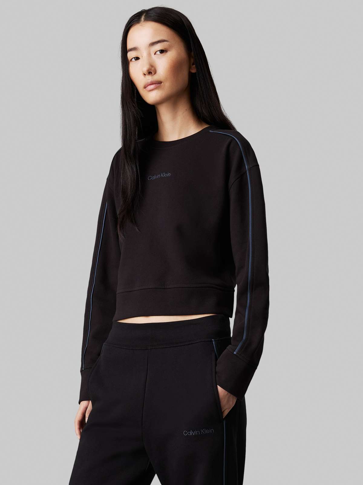 Толстовка с контрастными полосками CREW PULLOVER