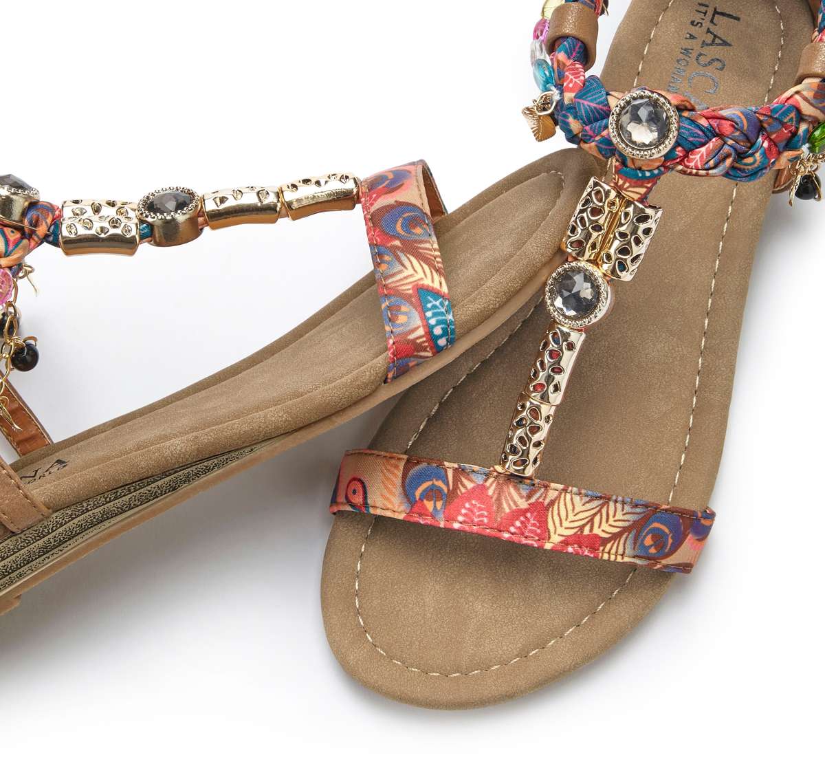 Сандалии, сандалеты, летние туфли с декоративной цепочкой и драгоценными камнями VEGAN