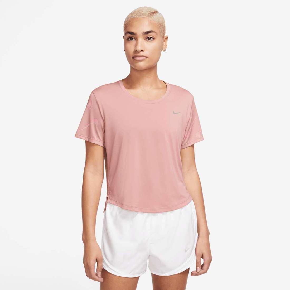 Беговая рубашка SWOOSH DRI-FIT WOMEN`S PRINTED SHORT-SLEEVE CROP TOP