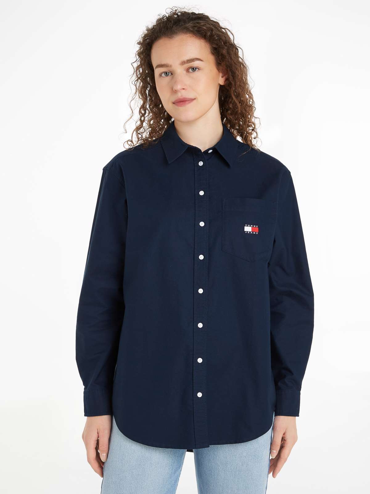 Топ-блузка с логотипом Tommy Jeans »TJW BADGE BOYFRIEND«