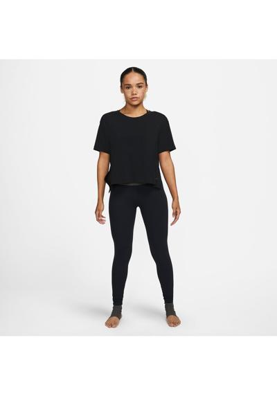 Футболка с технологией Dri-FIT отводит пот с кожи. Große Größen