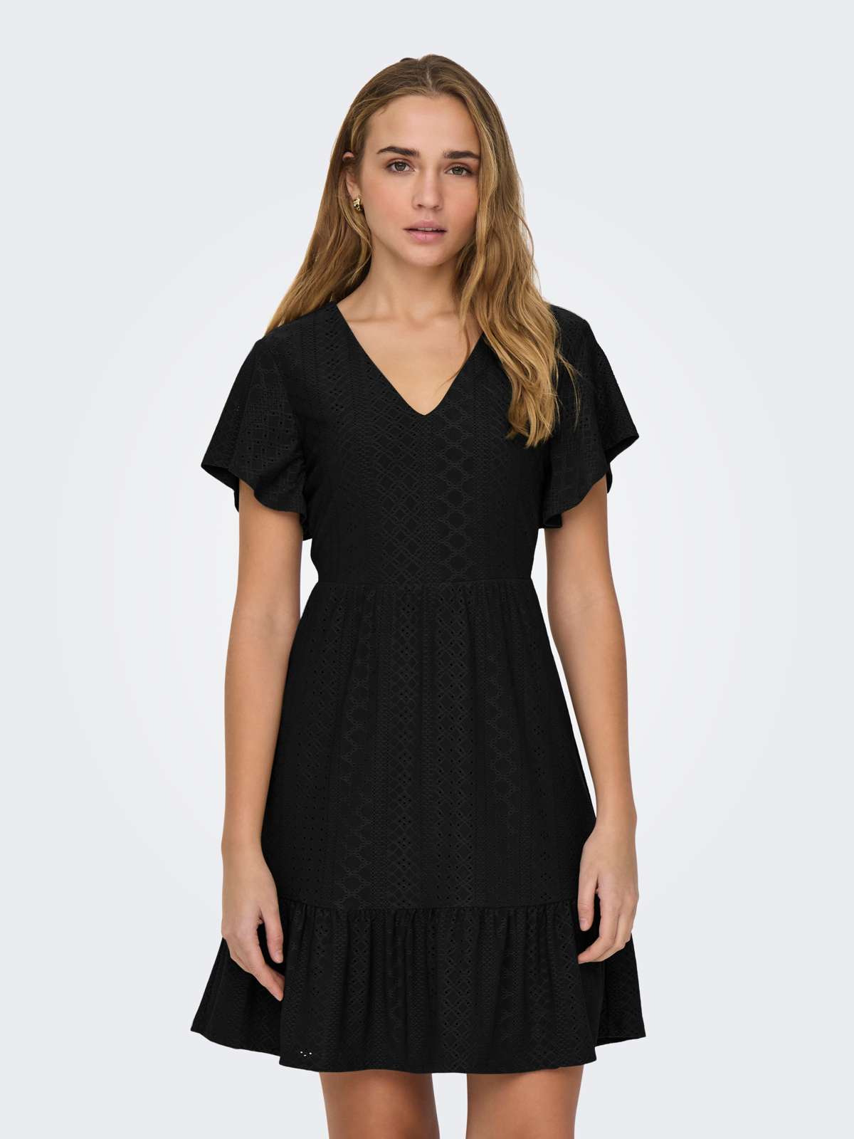 Платье из джерси »ONLSANDRA S/S V-NECK DRESS JRS«