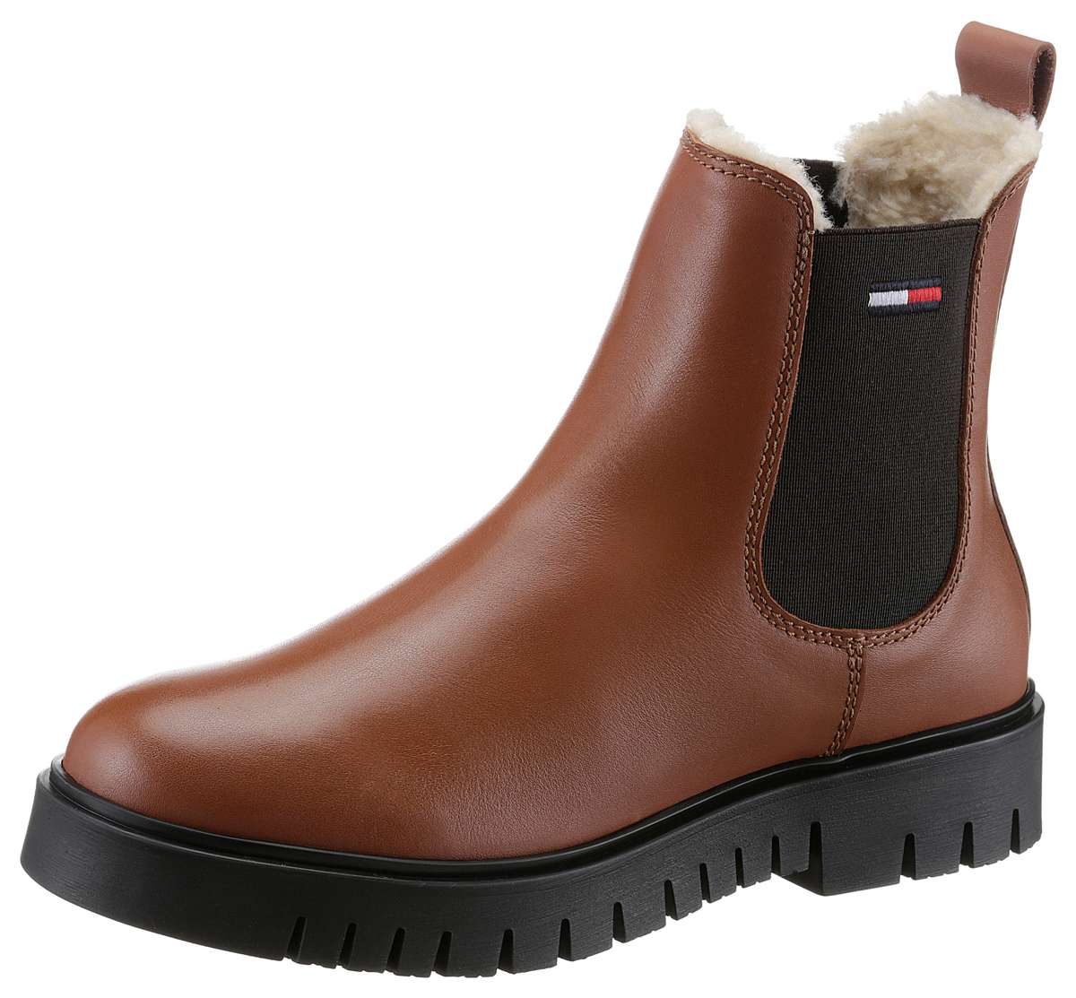 Зимние ботинки на профильной подошве. WARMLINED CHELSEA BOOT