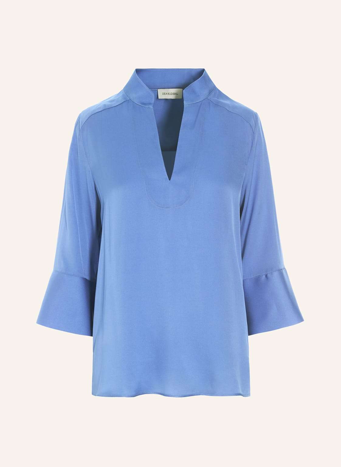 Шелковая блузка LYSANNA