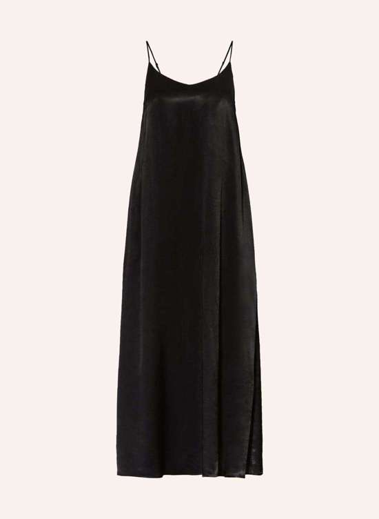 Атласное платье