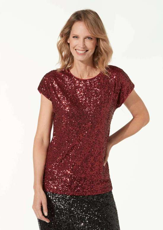 Элегантная рубашка с пайетками