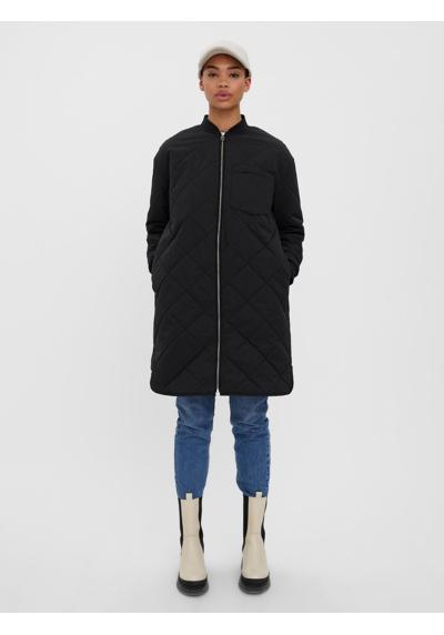 Короткое пальто, длинная телогрейка, утепленная парка, переходное пальто VMNATALIE 4826 черного цвета.