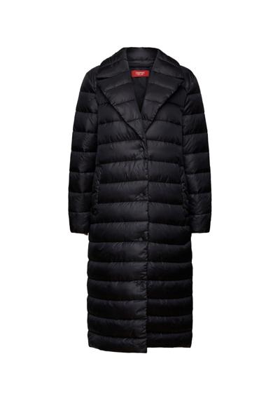 Стеганое пальто из переработанного сырья: стеганое пальто с лацканами