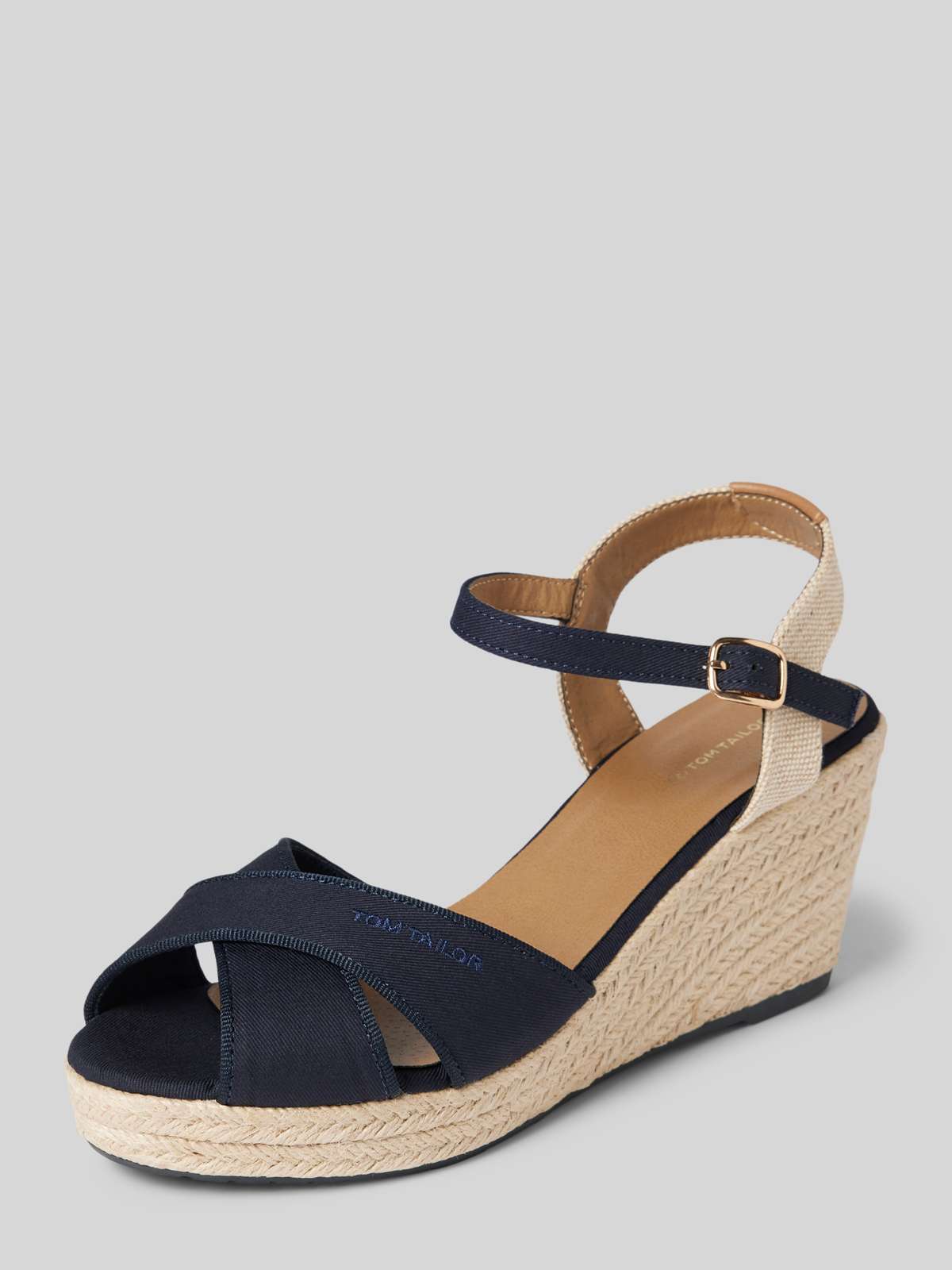 Wedges mit Label-Stitching